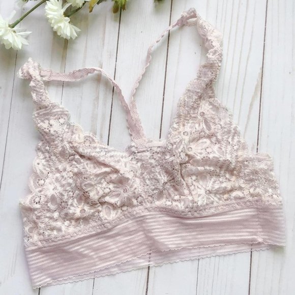 **NEW** 2/$30 Victoria's Secret Pink Daisy Lace Bralette - Picture 1 of 7